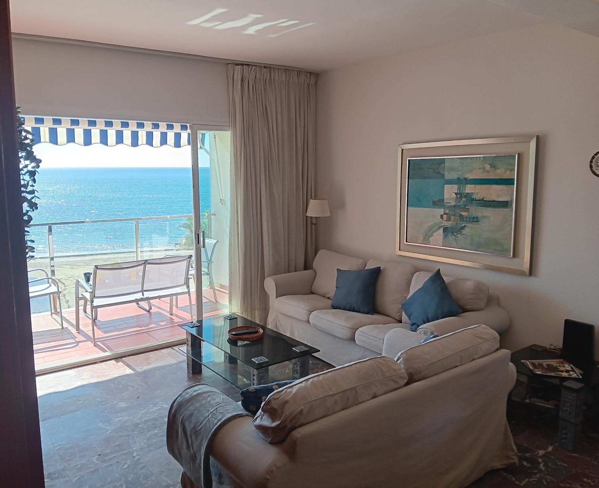 Alojamiento Iberia Playa Estepona Exterior photo